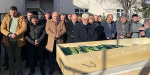 CHP Adayı Gültekin’in Annesi Toprağa Verildi