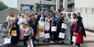 Doğu Türkistanlı Öğrencilerden Milletvekili Çalkın’a Ziyaret