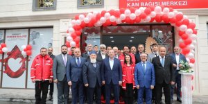 Kızılay Kan Bağışı Merkezi ve Şube Başkanlığı yeni hizmet binası açıldı