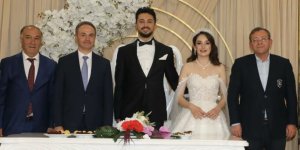 Ertekin ve Tazegül Ailelerinin Mutlu Günü