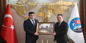 Azerbaycan Kars Başkonsolosu Aliyev’den Kars Belediye Başkanı Senger'e Ziyaret