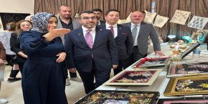 Öğrencilerden yıl sonu sergisi