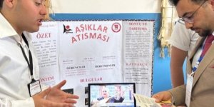 Kars'ta TÜBİTAK 4006-B Bilim Fuarı büyük ilgi gördü