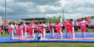 Kars’ta 19 Mayıs Coşkusu