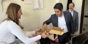 Kaymakam Enis Aslantatar, Kurban Bayramı’nda Personelle Bayramlaştı