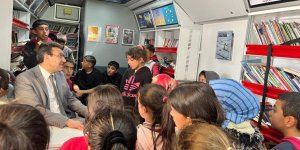 Gezici Kütüphane Kars Yollarında!