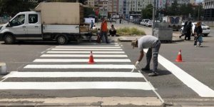 Kars'ta Karayolları Yaya Geçitlerini Yeniliyor