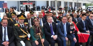 98 yaşındaki Hayriye Ağyel Nene, Zafer Bayramı coşkusuna ortak oldu