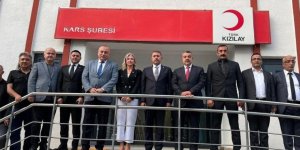 MHP Heyeti, Kars Kızılay Şube Başkanı Hüryurt ile bir araya geldi