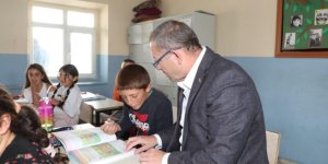 Vali Polat’tan Güdeli Köyü’nde Vatandaşlarla Buluştu