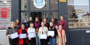 Kars’ta Kadın Eliyle Keçeye Hayat Veriliyor Projesi Tamamlandı