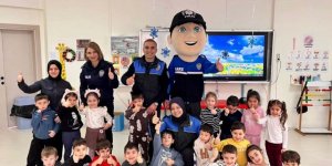 Kars Emniyetinden Minik Öğrencilere Güvenlik Eğitimi