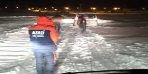 Kars'ta Kar Esareti: Ekipler Zamanla Yarıştı