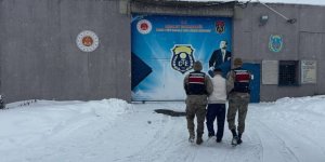 Kars'ta aranan iki hükümlü yakalandı