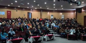 Iğdır Üniversitesi'nde Anma etkinliği düzenledi