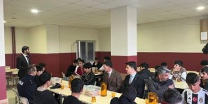 Kaymakam Kahraman, öğrencilerle İftar sofrasında buluştu