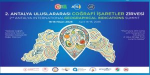 Doç. Dr. Asya Çetinkaya, 2. Antalya Uluslararası Coğrafi İşaretler Zirvesi’nde Kars Kaşarı’nı ve Gastroturizme katkılarını anlattı