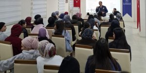 Kars’ta Öğrencilere Siber Güvenlik Eğitimi Verildi