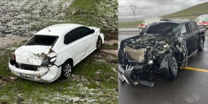 Iğdır Valisi M. Fırat Taşolar’ın koruma ekibi kaza yaptı