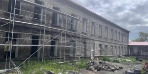 Susuz Hükümet Konağı Restorasyonu tüm hızıyla sürüyor