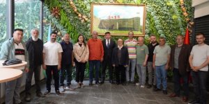 Başkonsolos Zamin Aliyev, Karslı gazetecilere veda etti