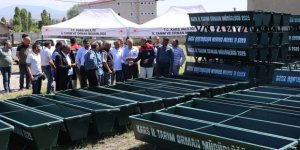 Kars'ta Hayvan İçme Suyu Sıvatlarının Dağıtımına Başlandı