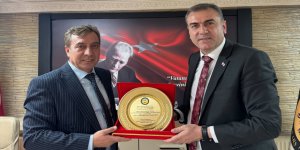 KARSIMIZIN BAŞARILI ÇALIŞKAN VEDE İLKELİ BAŞKANINA BİR TAKDİR DAHA