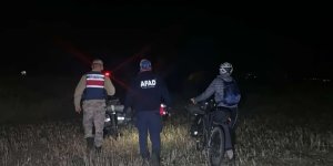 Bisikletle Gezen Turistler Mahsur Kaldı