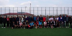 Kars’ta Okul Sporları Kros Yarışmaları Tamamlandı