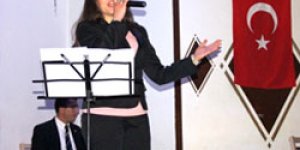 Öğrenciler türkülerle yarıştı