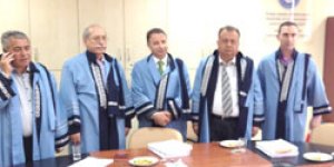 Tekcan Tarih Doktoru Oldu