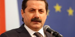 Bakan Müjde Vermeye Geliyor