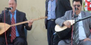 Karsta Aşıklar buluşması