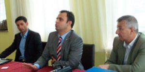 Köy muhtarıyla toplantı