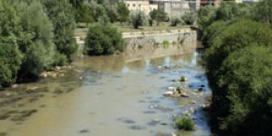 Kars Çayının suyu çekildi