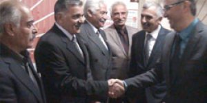 Vali Tepe, CHP’yi ziyaret etti