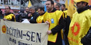 Eğitim-Sen ve Eğitim-İşten Kutlama