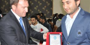 Voleybol eğlence ile bitti