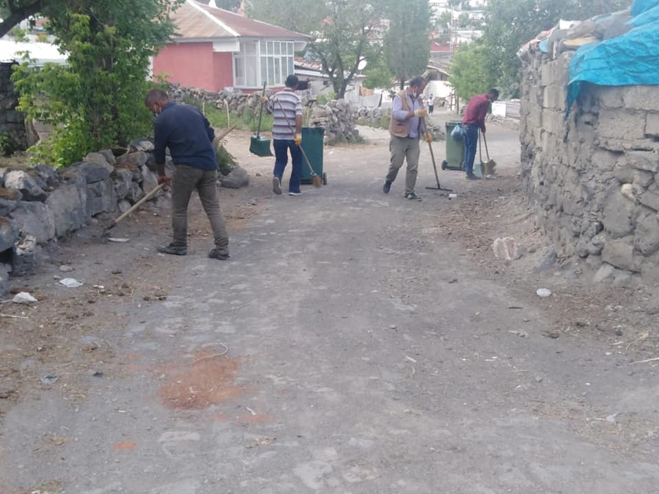 004-001.jpg