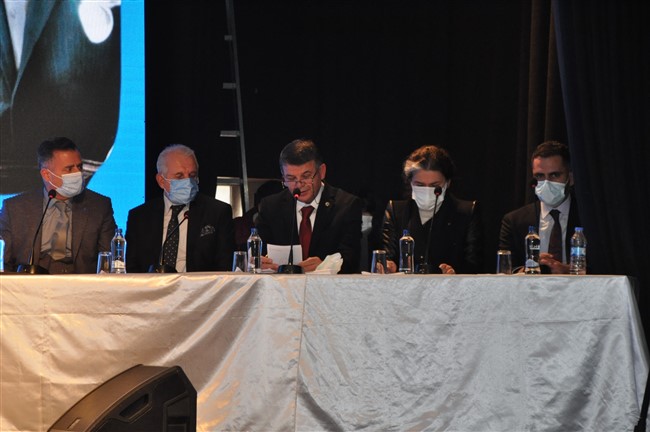 deva-1.-olagan-kars-il-kongresi-yapildi-(9).jpg