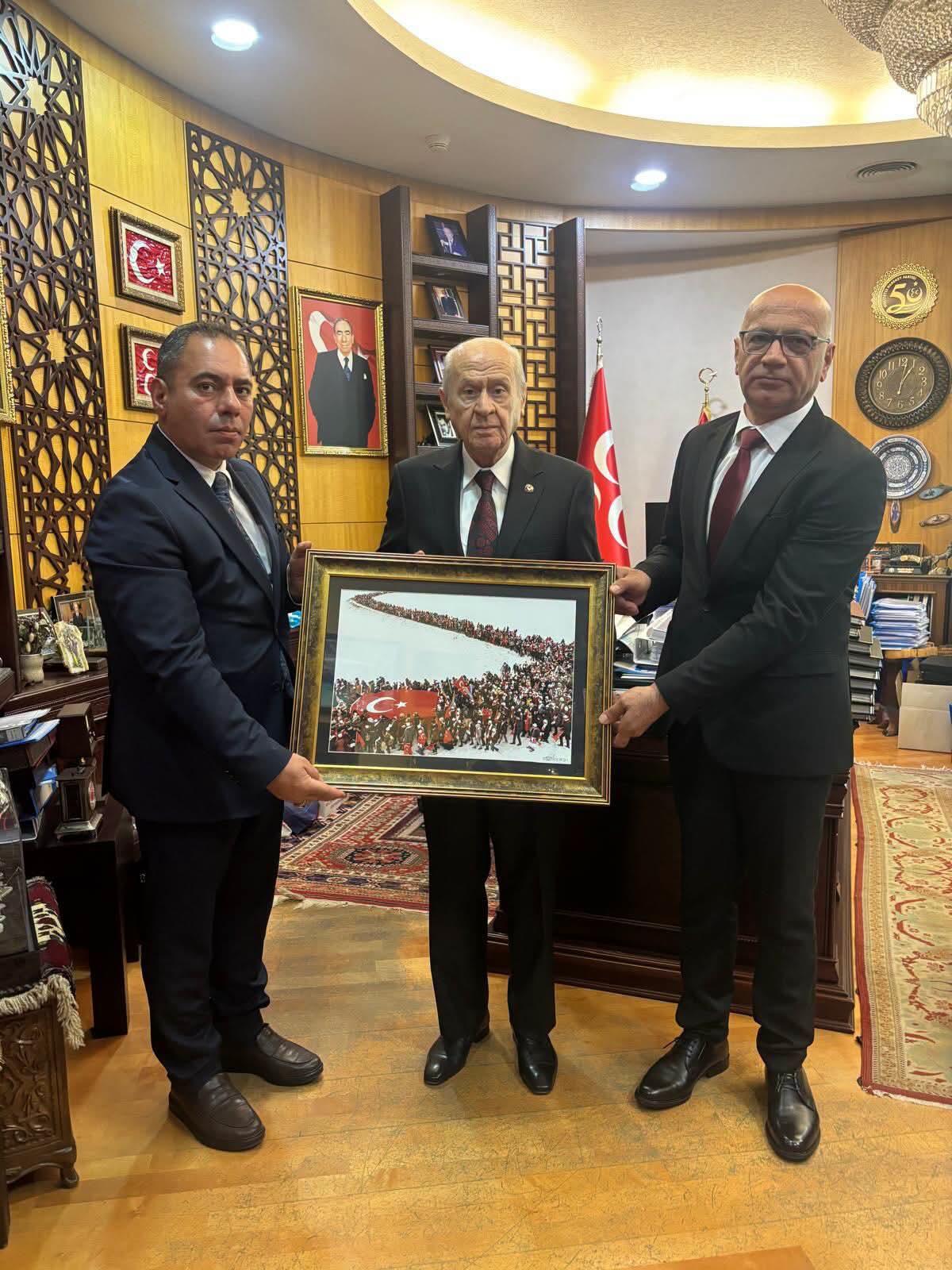mhp-genel-baskani-devlet-bahceli-karsa-davet-edildi-3.jpg