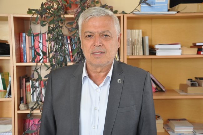 prof-dr-kirpik-hayvan-atiklari-diskilari-ve-evsel-atiklar-cildir-golune-zarar-veriyor-4.jpg