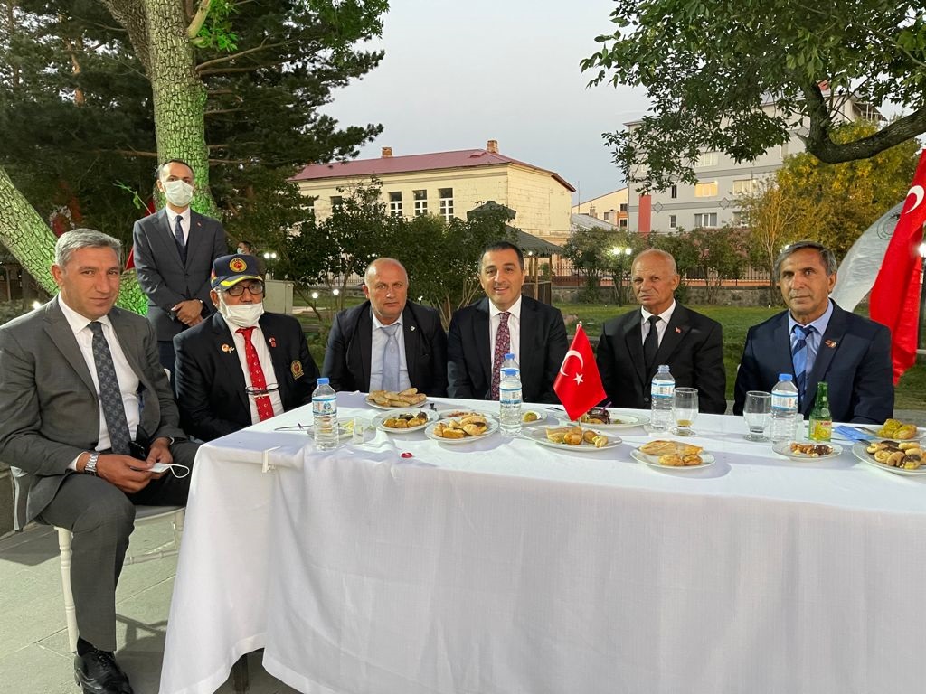 zaa.jpg